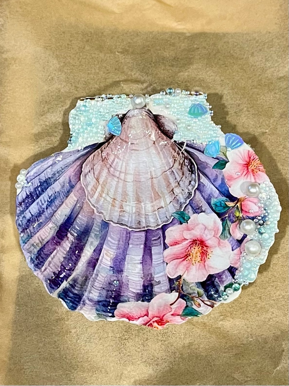 Purple Shell Ring Holder Decorativewith Pink Florals